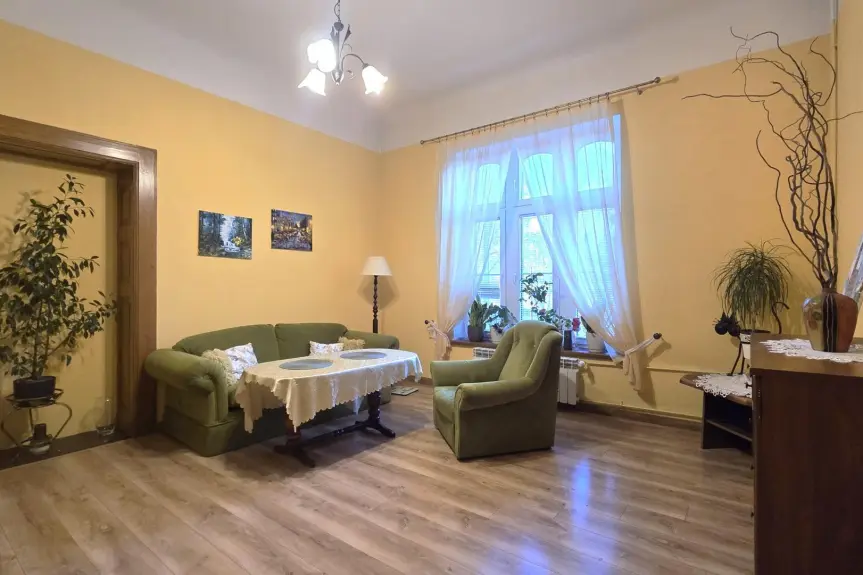 toruński, Chełmża, Lokal użytkowy w zabytkowej willi !